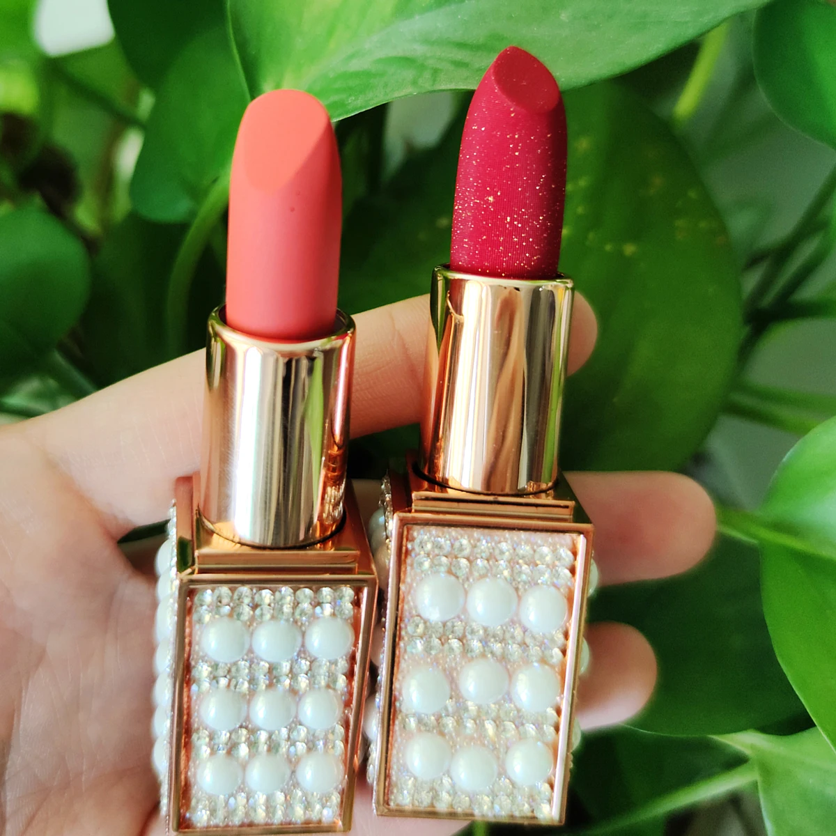 Long lasting custom matte lipstick private label waterproof lipstick pearl luxury lipstick, 6 colors
Long lasting custom matte lipstick private label waterproof lipstick pearl luxury lipstick, 6 colors