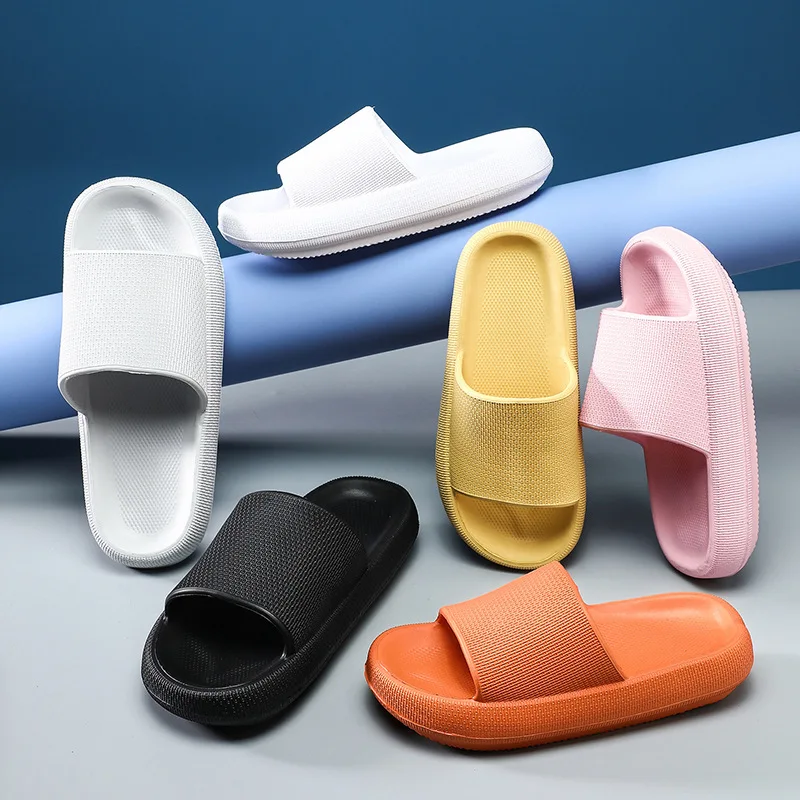Simple Designed Fashion Indoor Outdoor Slippers Super Soft Thick Bottom House Shoes Light Weight Slides Slippers Summer Autumn, Pictures
Simple Designed Fashion Indoor Outdoor Slippers Super Soft Thick Bottom House Shoes Light Weight Slides Slippers Summer Autumn, Pictures