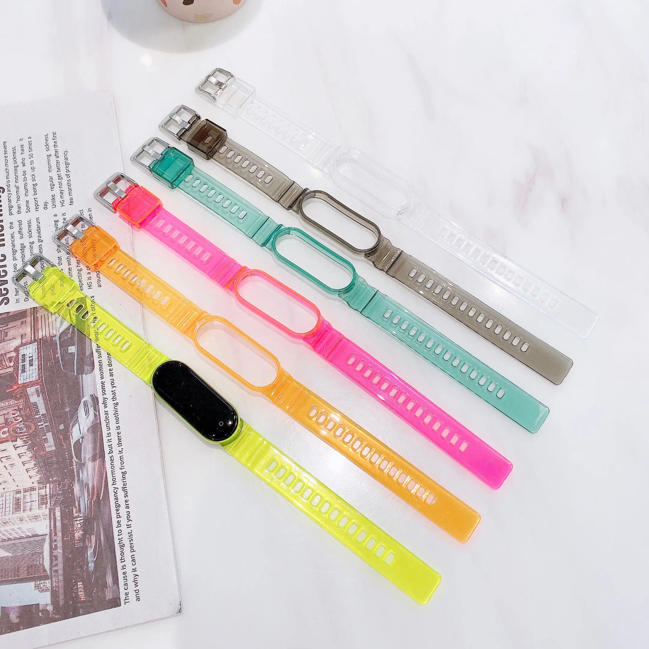 Silicone Bracelet Soft Transparent Adjustable Watch Band for Xiaomi Band 6 for Miband 6 5 4 3, Optional
Silicone Bracelet Soft Transparent Adjustable Watch Band for Xiaomi Band 6 for Miband 6 5 4 3, Optional