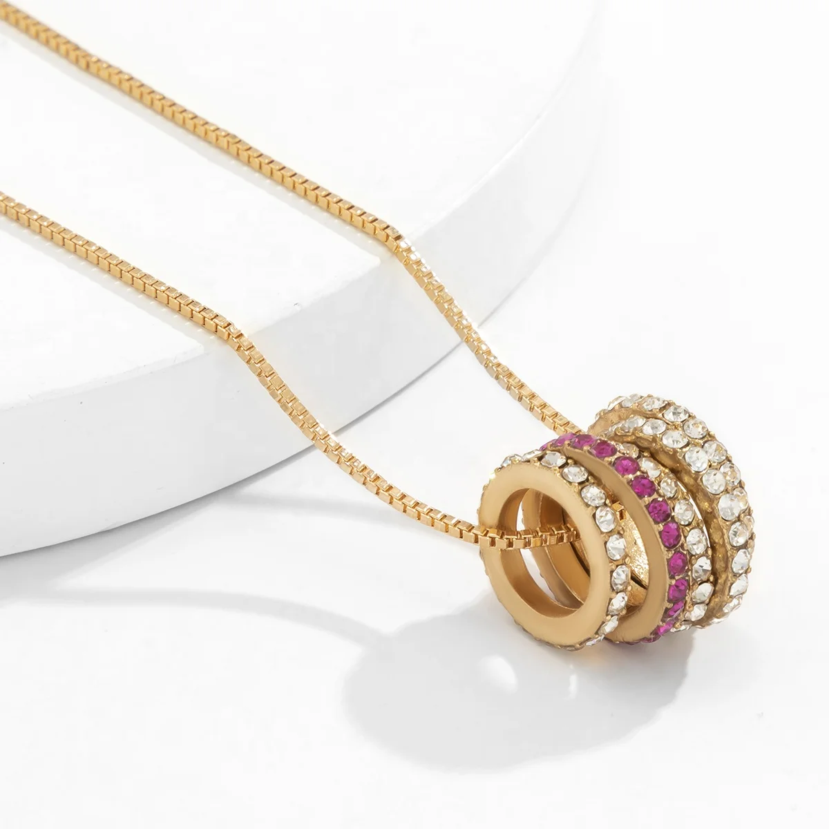 SHIXIN Bohemian Shiny Rhinestone Rings Pendant Necklace Steampunk Adjustable Metal Chain Charm Necklace Jewelry Women or Lovers, Gold / silver
SHIXIN Bohemian Shiny Rhinestone Rings Pendant Necklace Steampunk Adjustable Metal Chain Charm Necklace Jewelry Women or Lovers, Gold / silver