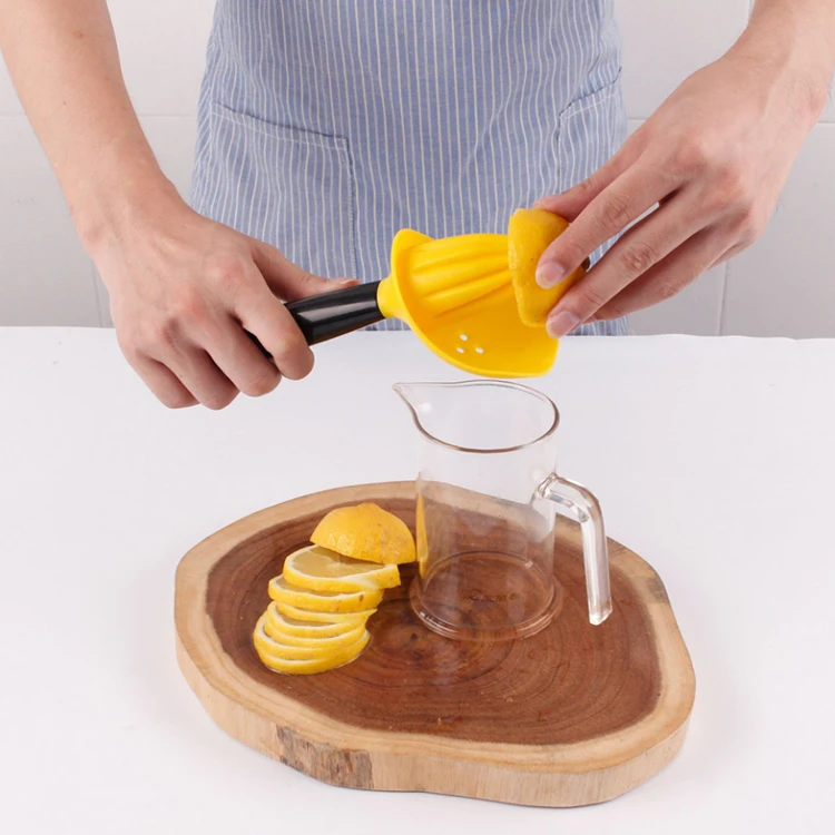 BBA123 Economic Kitchen Tools Women Manual Fruit Citrus Juicer Home Fruit Mini Manual Lemon Juicer
BBA123 Economic Kitchen Tools Women Manual Fruit Citrus Juicer Home Fruit Mini Manual Lemon Juicer