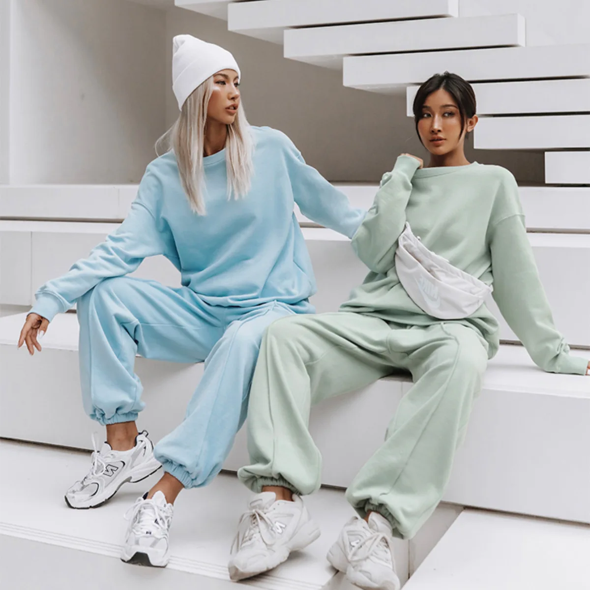 New Fashion Casual Women's Hoodie Suit Sport Loungewear Sweat Suit Two Pieces Pants Sets For Women Outfits, As photo
New Fashion Casual Women's Hoodie Suit Sport Loungewear Sweat Suit Two Pieces Pants Sets For Women Outfits, As photo