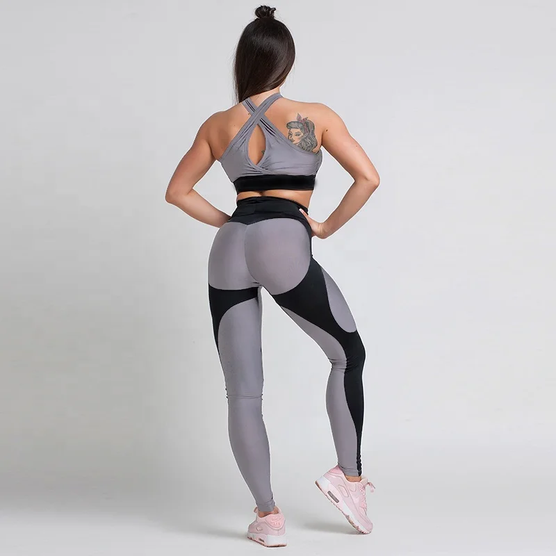 New Fashion Coat Crossing Back And Forth Pure Color Stitching Design Sexy Women Fitness And Yoga Gym Legging Set Wear, As picture
New Fashion Coat Crossing Back And Forth Pure Color Stitching Design Sexy Women Fitness And Yoga Gym Legging Set Wear, As picture