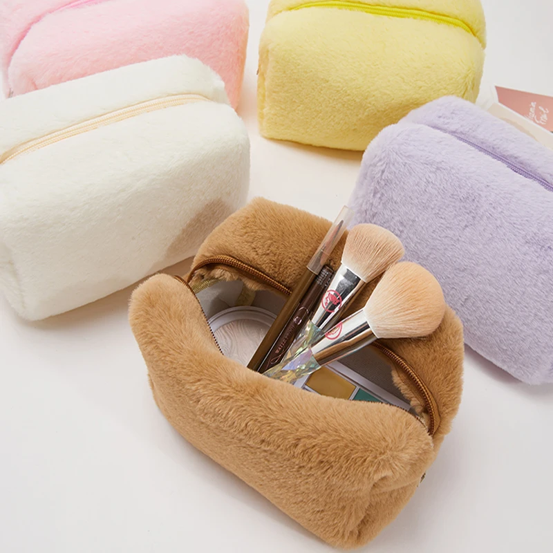 Macaron Faux Fur Female Women Sweet Soft Waxy Portable Makeup Cosmetic make up bag custom plush Pen bag Handbag, Red
Macaron Faux Fur Female Women Sweet Soft Waxy Portable Makeup Cosmetic make up bag custom plush Pen bag Handbag, Red