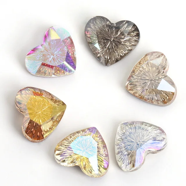 Wholesale best price 2021 newly style different colors heart glass 3D rhinestones nails drill
Wholesale best price 2021 newly style different colors heart glass 3D rhinestones nails drill