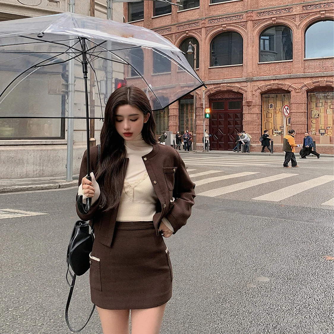 Hot sale spring woolen ladies business brown skirt and coat two piece women's suits
Hot sale spring woolen ladies business brown skirt and coat two piece women's suits