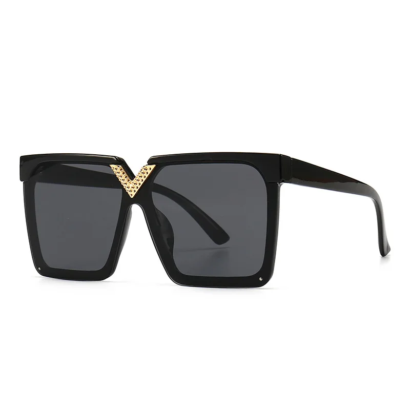 2021 sunglass fashion design Square frame Oversized luxury Retro women's sunglasses, Custom colors
2021 sunglass fashion design Square frame Oversized luxury Retro women's sunglasses, Custom colors
