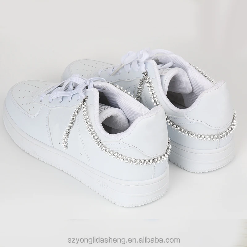 Wholesale Shinny Shoe Metal Accessories Shoe Charm Pave Diamond Crystal Silver Metal Sneaker Shoe Chain, Customized
Wholesale Shinny Shoe Metal Accessories Shoe Charm Pave Diamond Crystal Silver Metal Sneaker Shoe Chain, Customized