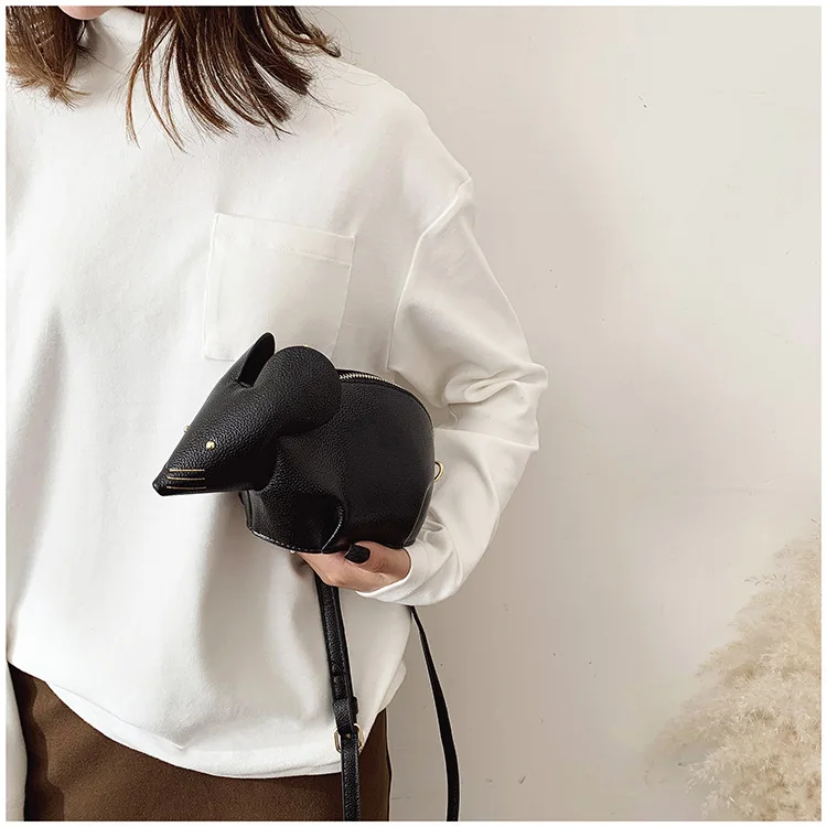Woman shoulder bag personality creative animal shape cute little mouse street trend one shoulder messenger small square bag, Colours
Woman shoulder bag personality creative animal shape cute little mouse street trend one shoulder messenger small square bag, Colours