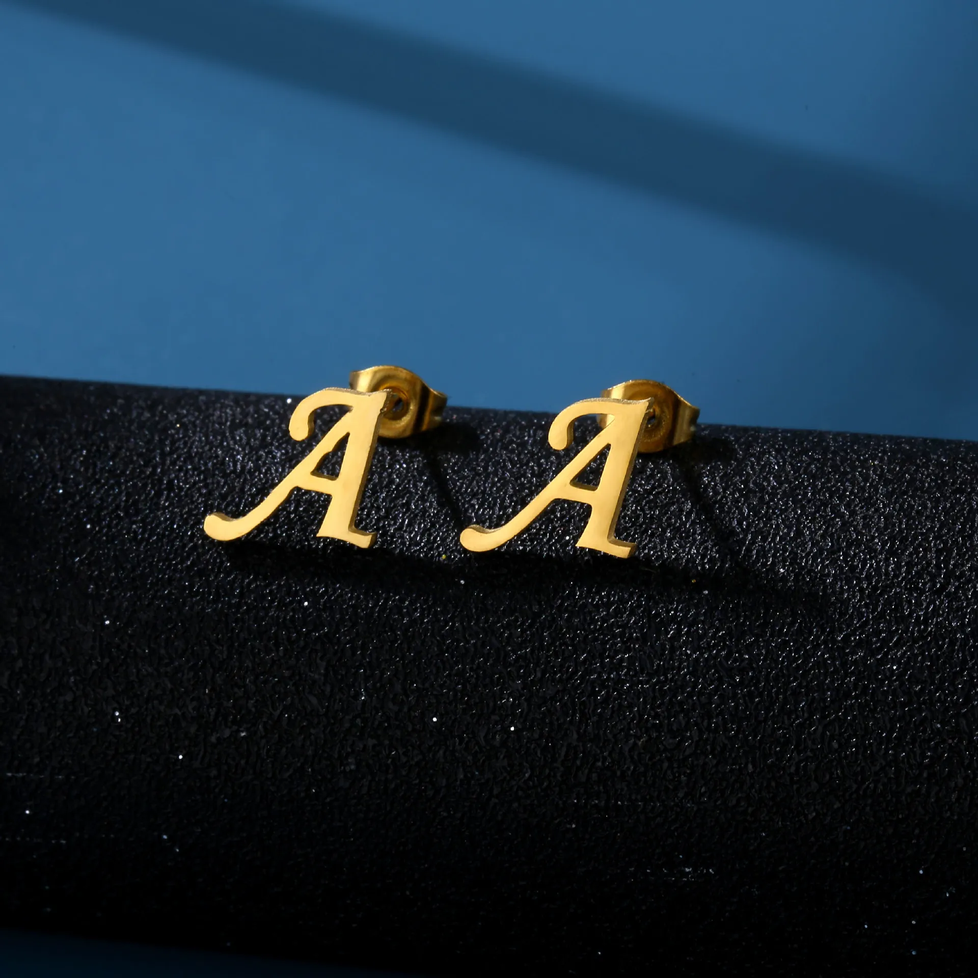 New Fashion 26 Initial Letter Stud Earrings Ins Style Stainless Steel Gold Plated Jewelry Wholesale
New Fashion 26 Initial Letter Stud Earrings Ins Style Stainless Steel Gold Plated Jewelry Wholesale