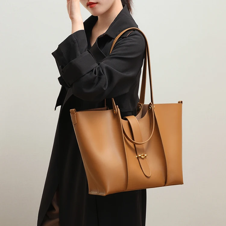 2022 Autumn Winter Custom designer Crossbody Shoulder Genuine Leather Ladies Hand Women Tote Bag
2022 Autumn Winter Custom designer Crossbody Shoulder Genuine Leather Ladies Hand Women Tote Bag