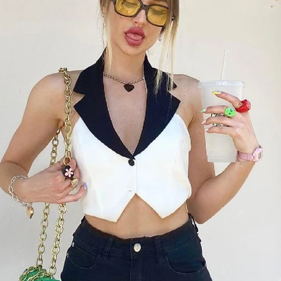 2022 Custom Logo New Design Sexy V Neck Crop Top Hollow Out Slim Vest Top Halter Contrast Color Tank Top For Women, 1 color
2022 Custom Logo New Design Sexy V Neck Crop Top Hollow Out Slim Vest Top Halter Contrast Color Tank Top For Women, 1 color