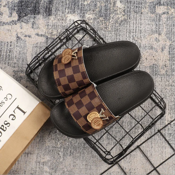 2021 New Design Hot Selling Lover Beach Sandal Shoes Water Slide Foam Wholesale Runner Sport Slipper
2021 New Design Hot Selling Lover Beach Sandal Shoes Water Slide Foam Wholesale Runner Sport Slipper