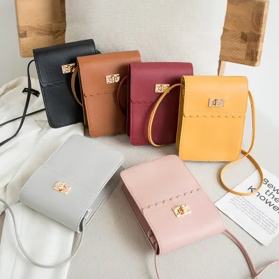 G064 women mini phone lockable cosmetic bag natural hand bags for women latest style with wave, Pink, black,red,brwon,yellow,gray
G064 women mini phone lockable cosmetic bag natural hand bags for women latest style with wave, Pink, black,red,brwon,yellow,gray