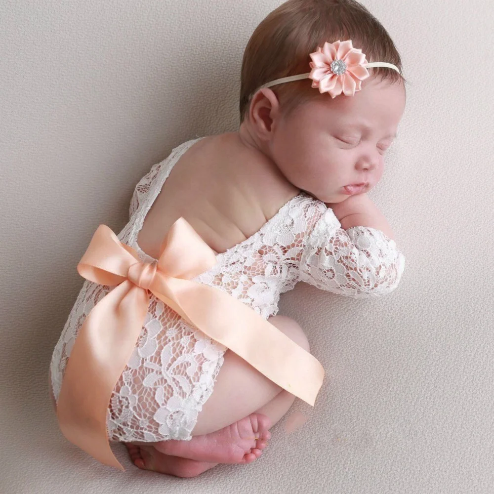 2020 Newborn Bow Lace Romper Headband Set Two-piece Baby Photography Props
2020 Newborn Bow Lace Romper Headband Set Two-piece Baby Photography Props