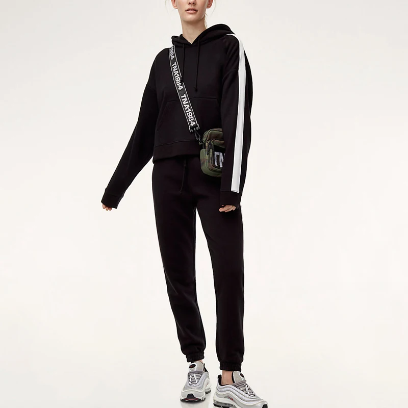 2020 gym training clothing new design womens hoodie and Joggers tracksuit clothes with hoodie, Customized colors
2020 gym training clothing new design womens hoodie and Joggers tracksuit clothes with hoodie, Customized colors