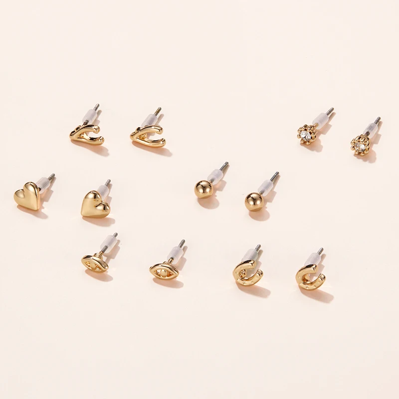 Popular ins style simple exquisite small love rhinestone alloy gold earrings set for women
Popular ins style simple exquisite small love rhinestone alloy gold earrings set for women