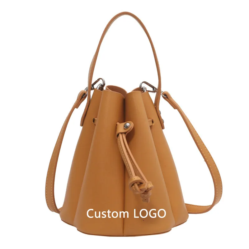 Custom designer leather lady sling bags for women fashionable 2021 shoulder crossbody bags women handbags
Custom designer leather lady sling bags for women fashionable 2021 shoulder crossbody bags women handbags