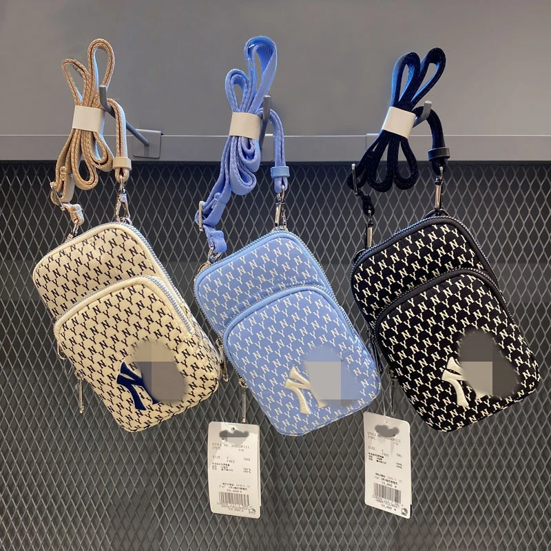 New Design Full Printing Mobile Phone Bags Chic NY Visor Hat and Purse Set Wholesale High Quality Women Hand Bags 2021, White
New Design Full Printing Mobile Phone Bags Chic NY Visor Hat and Purse Set Wholesale High Quality Women Hand Bags 2021, White