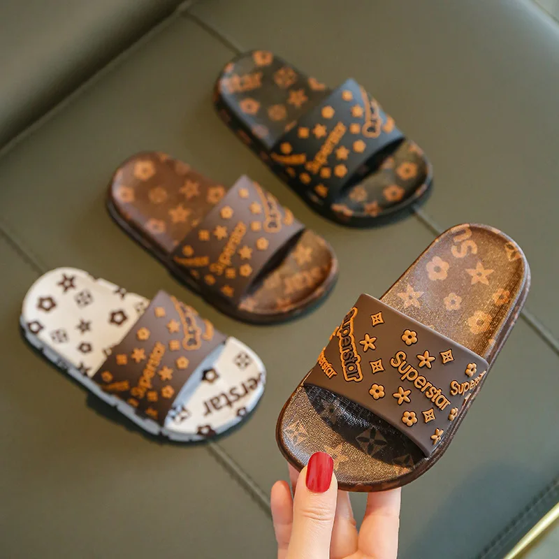 PVC Cute Small Star Flower Soft Bottom Non-slip Fashion Parent Flat Women Girls Toddler Kids Slide Children's Sandals Slippers
PVC Cute Small Star Flower Soft Bottom Non-slip Fashion Parent Flat Women Girls Toddler Kids Slide Children's Sandals Slippers