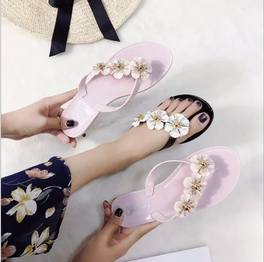 Flip-flops female rhinestone flower crystal jelly shoes waterproof beach womens shoes flats sandals, Black pink
Flip-flops female rhinestone flower crystal jelly shoes waterproof beach womens shoes flats sandals, Black pink