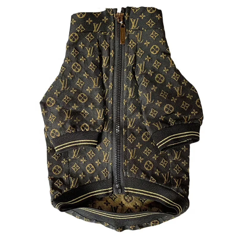 Popular Logo letter printing Dog Accessories Clothes Winter Jacket Cool Luxury Pet Clothing
Popular Logo letter printing Dog Accessories Clothes Winter Jacket Cool Luxury Pet Clothing