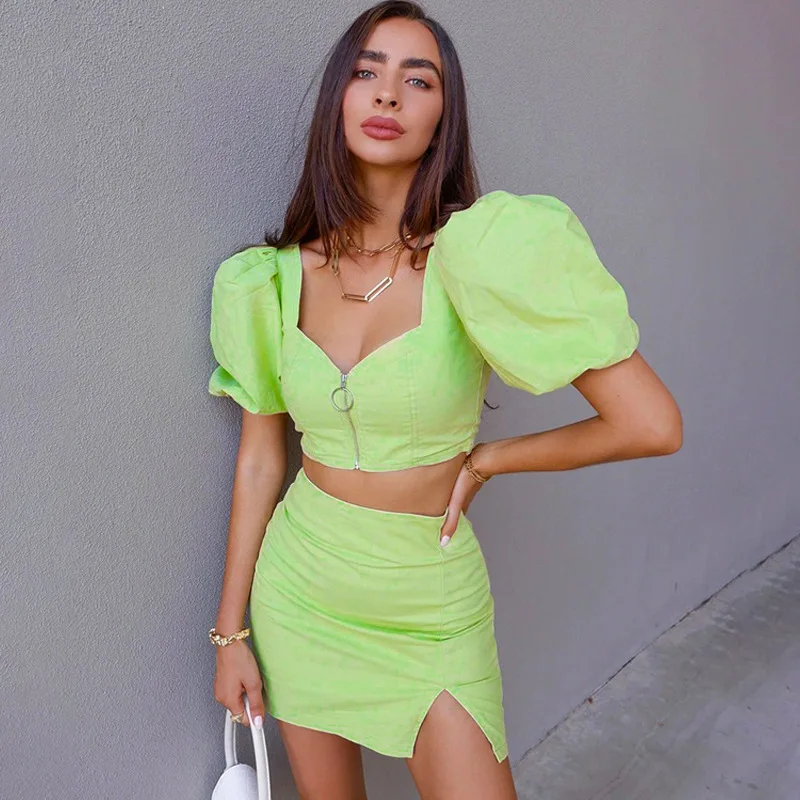 French Fashion Sexy Bodycon New Ruffles Crop Top Skirt Set 2021 Summer Women 2 Pieces Outfits With Zip Front, Black/green
French Fashion Sexy Bodycon New Ruffles Crop Top Skirt Set 2021 Summer Women 2 Pieces Outfits With Zip Front, Black/green