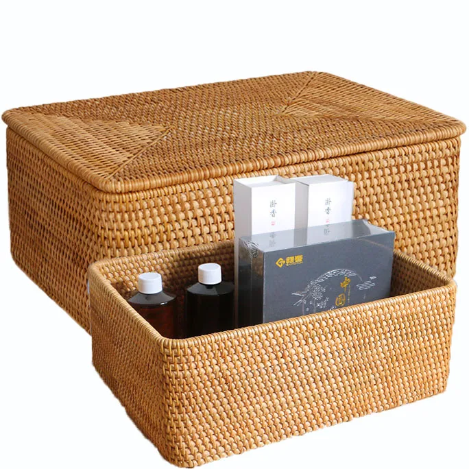 Classic Handwoven Household Storage Wicker Basket with Lid for Clothes Sundries Pastoral Home Rattan Laundry Basket with Liners
Classic Handwoven Household Storage Wicker Basket with Lid for Clothes Sundries Pastoral Home Rattan Laundry Basket with Liners