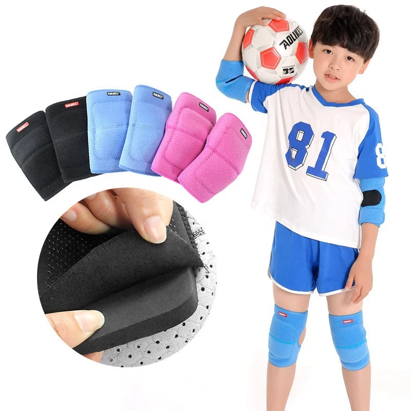 Spot children's sponge thickened knee pads sports dance skating football fall and crash kneeling children knee pads 
Spot children's sponge thickened knee pads sports dance skating football fall and crash kneeling children knee pads