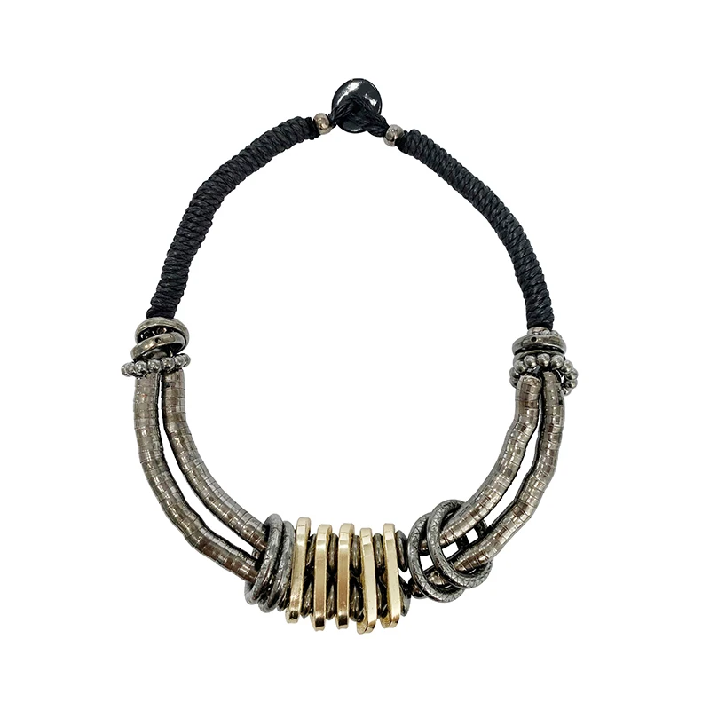 Vintage Statement Necklace Exaggerated Black Cord And Metal Tube Collar Necklace For Women
Vintage Statement Necklace Exaggerated Black Cord And Metal Tube Collar Necklace For Women