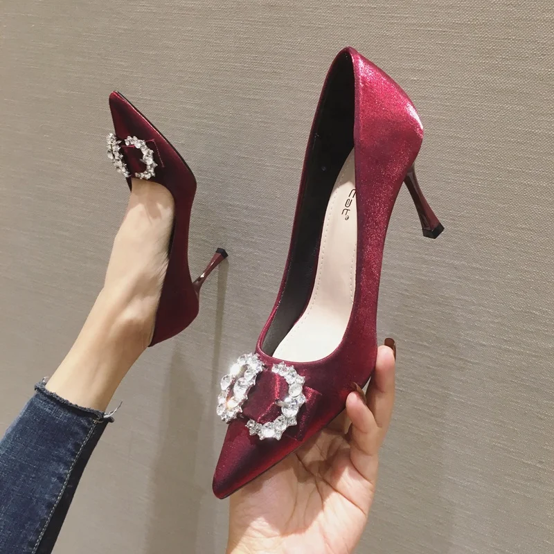 2021 new luxury lady custom pointed shallow mouth toe shoes high heels women's pumps
2021 new luxury lady custom pointed shallow mouth toe shoes high heels women's pumps