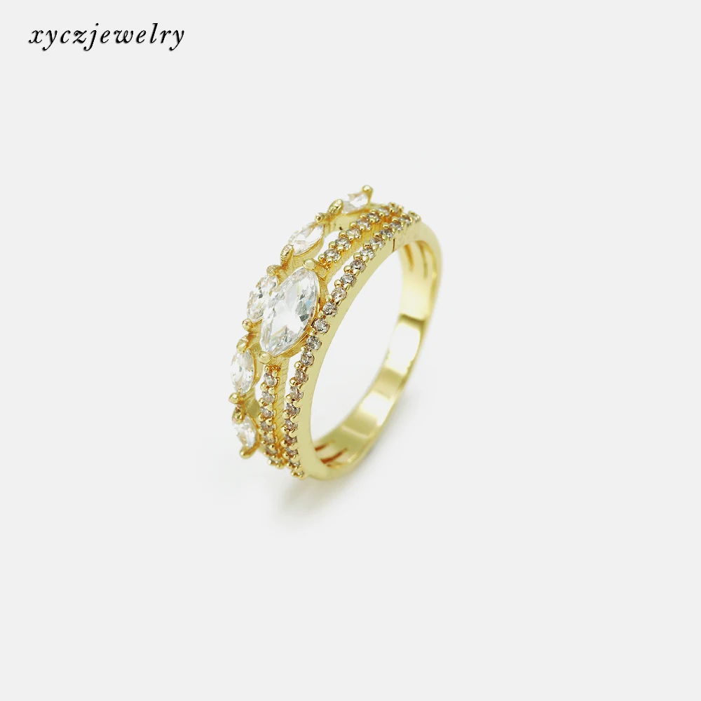 European and American fashion18k gold jewelry white zircon rings wedding engagement finger ring
European and American fashion18k gold jewelry white zircon rings wedding engagement finger ring