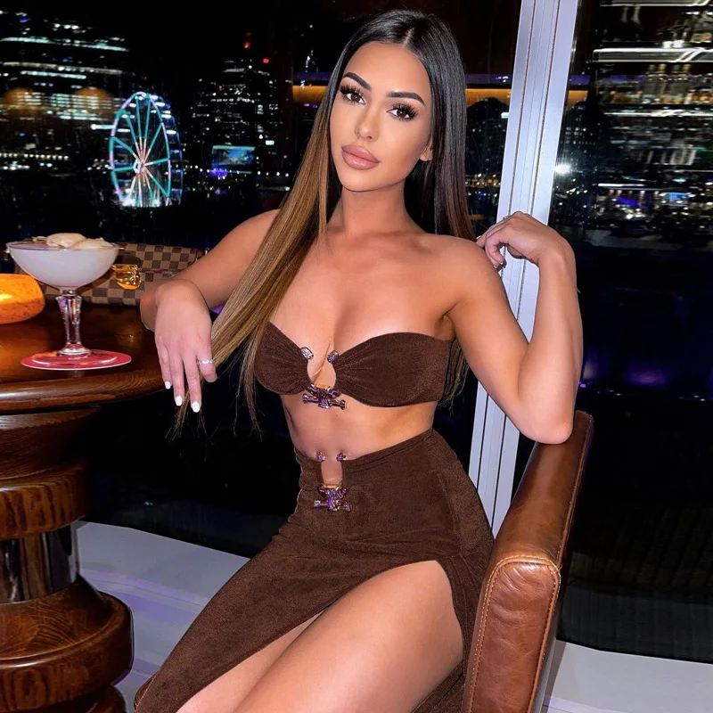 Sexy Club Strapless Crop Top High Split Two Piece Skirt Set Solid Color Women Evening Party Dress
Sexy Club Strapless Crop Top High Split Two Piece Skirt Set Solid Color Women Evening Party Dress