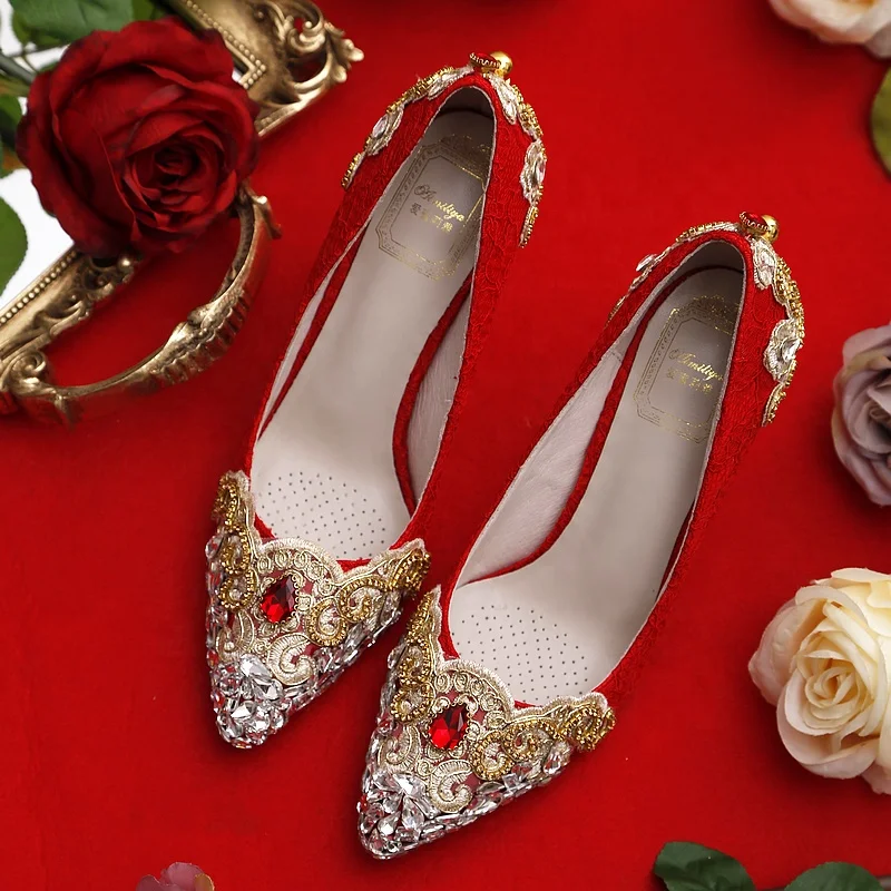 Latest Beautiful Red Bridal Platform Shoe Glitter Rhinestone Block Woman Thin Heel Pumps
Latest Beautiful Red Bridal Platform Shoe Glitter Rhinestone Block Woman Thin Heel Pumps