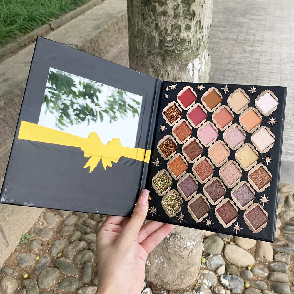 2021 factory directly wholesale Custom matte 28 colors eyeshadow palette private label custom personalized eyeshadow palette
2021 factory directly wholesale Custom matte 28 colors eyeshadow palette private label custom personalized eyeshadow palette