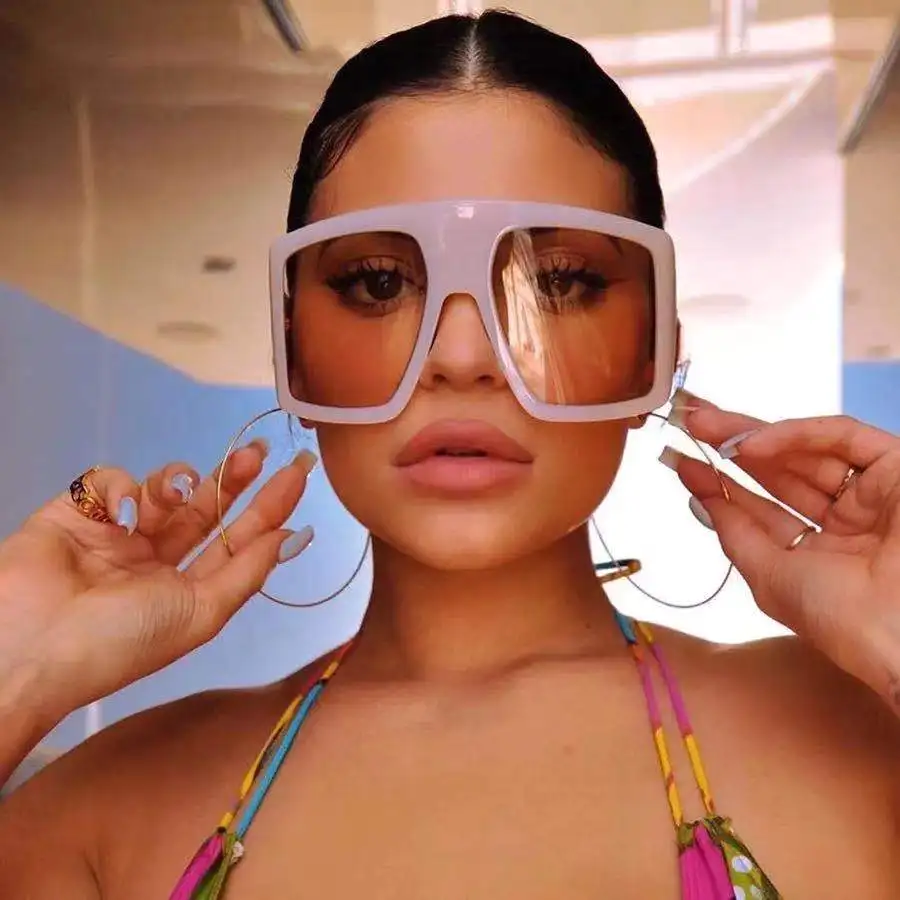 New Selling Big Oversized Women Sun Glasses Gradient Frame Lens Sunglasses, 8 colors
New Selling Big Oversized Women Sun Glasses Gradient Frame Lens Sunglasses, 8 colors