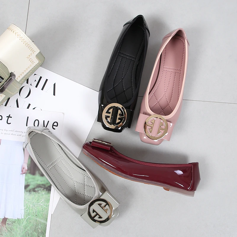 Wholesale patent pu with round buckle close toe women slip on shoes ladies flat shoes for women girls ballet shoes
Wholesale patent pu with round buckle close toe women slip on shoes ladies flat shoes for women girls ballet shoes