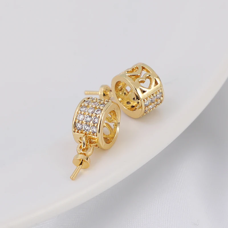 copper gold filled pendant clasp connector can hang pearls Necklace connector Micro inlays Full zircon Pendant stents
copper gold filled pendant clasp connector can hang pearls Necklace connector Micro inlays Full zircon Pendant stents