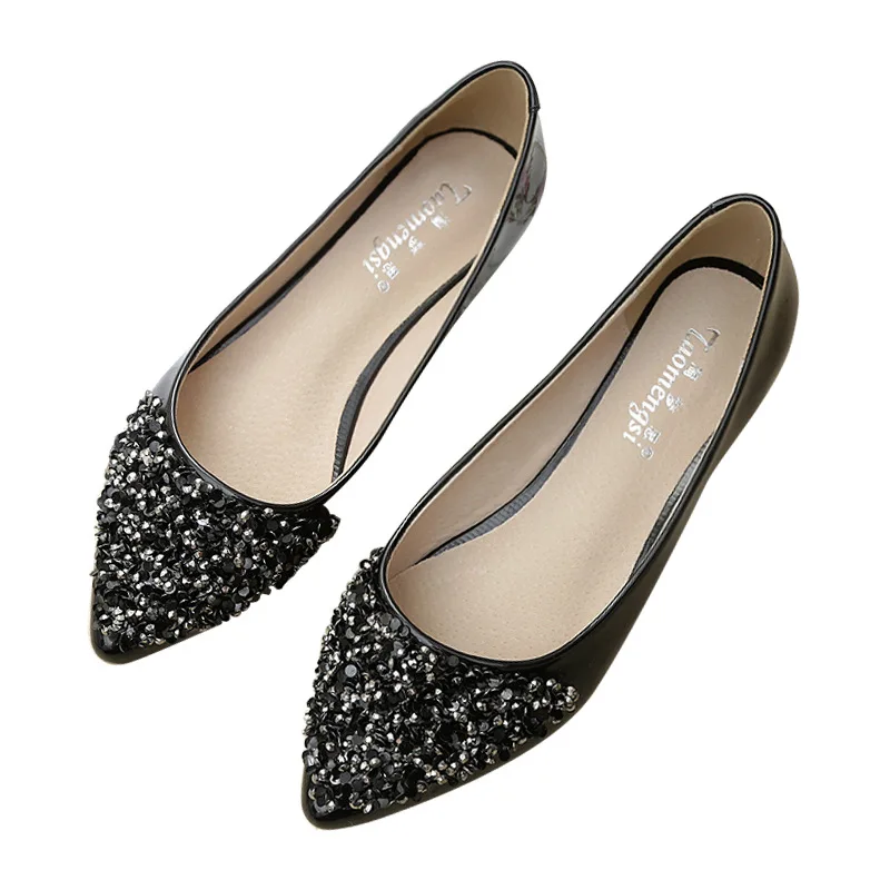 Fashion high quality hot design luxury flat shoes women flat pearl rhinestone slip on diamond loafer casual lady flat shoes
Fashion high quality hot design luxury flat shoes women flat pearl rhinestone slip on diamond loafer casual lady flat shoes