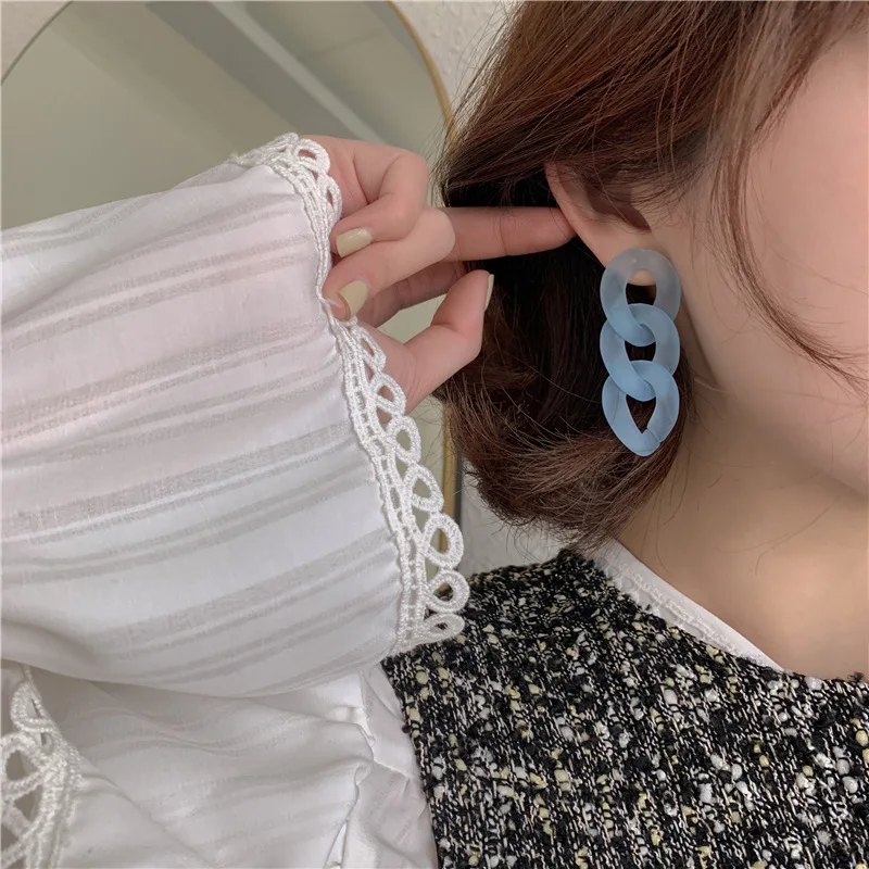 New Fashion Color Transparent Earrings Pendant Chain Resin Jelly Acrylic Acetate Chain Earrings
New Fashion Color Transparent Earrings Pendant Chain Resin Jelly Acrylic Acetate Chain Earrings