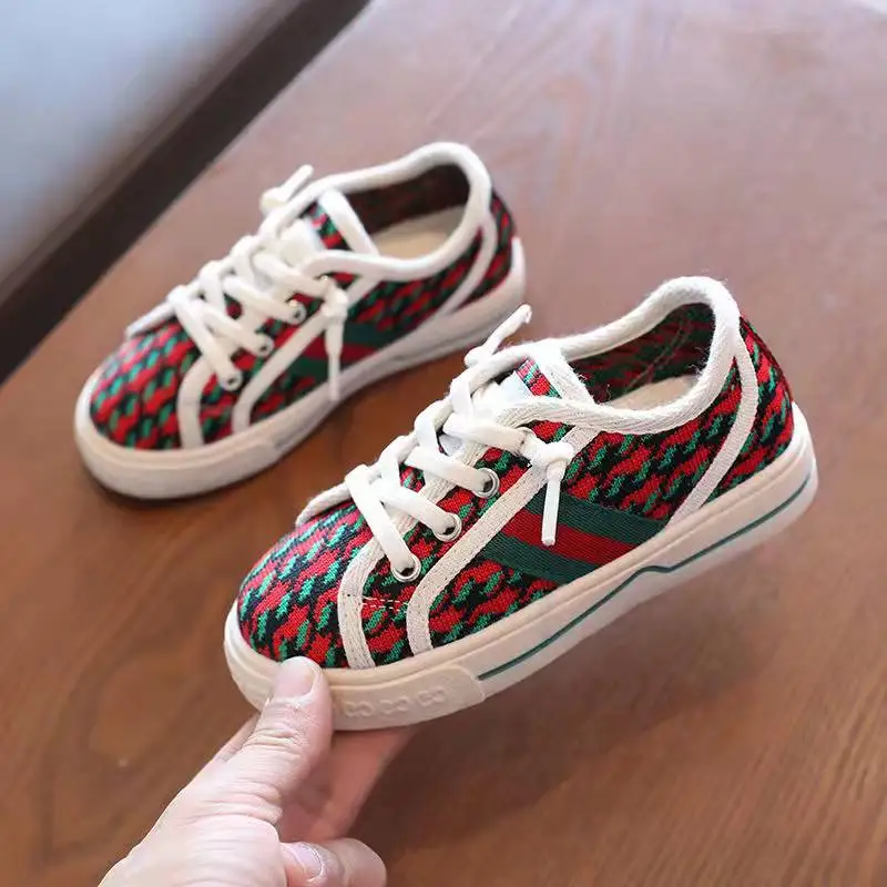 High quality Various Autumn Design Atmosphere Breathable Luxury Kids comfortable Mid-cut Ankle Support Sneakers
High quality Various Autumn Design Atmosphere Breathable Luxury Kids comfortable Mid-cut Ankle Support Sneakers
