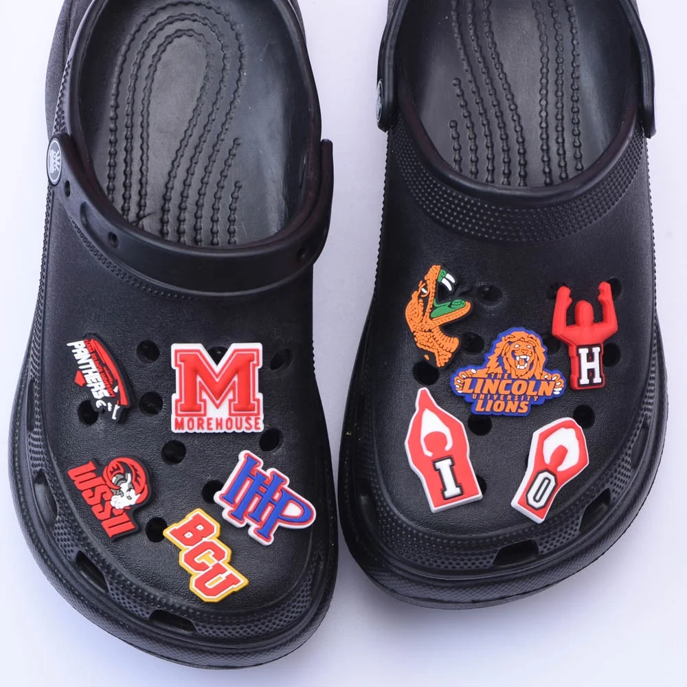 2021 popular rubber AKA ZOB BCU 1902 university college croc jibitz designer shoe charm, Custom
2021 popular rubber AKA ZOB BCU 1902 university college croc jibitz designer shoe charm, Custom