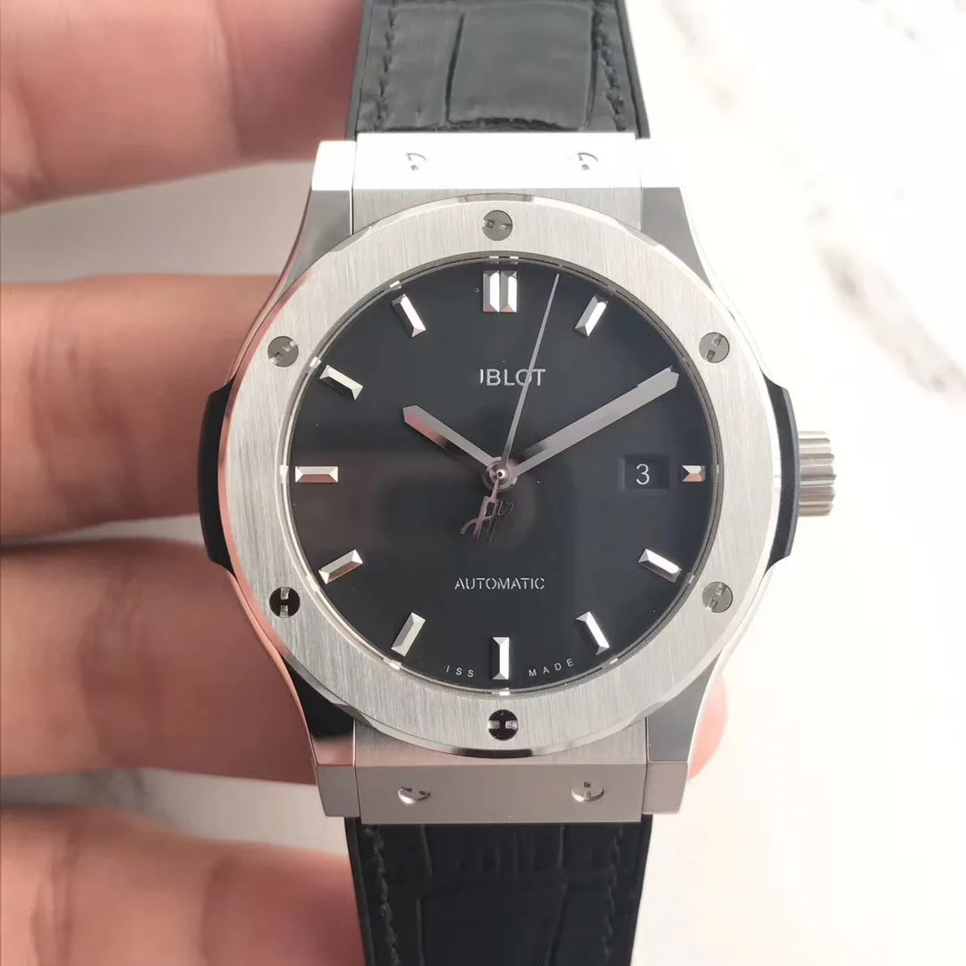 noob watch Titanium case classic model hubblot real leather strap with date 2892 movement
noob watch Titanium case classic model hubblot real leather strap with date 2892 movement