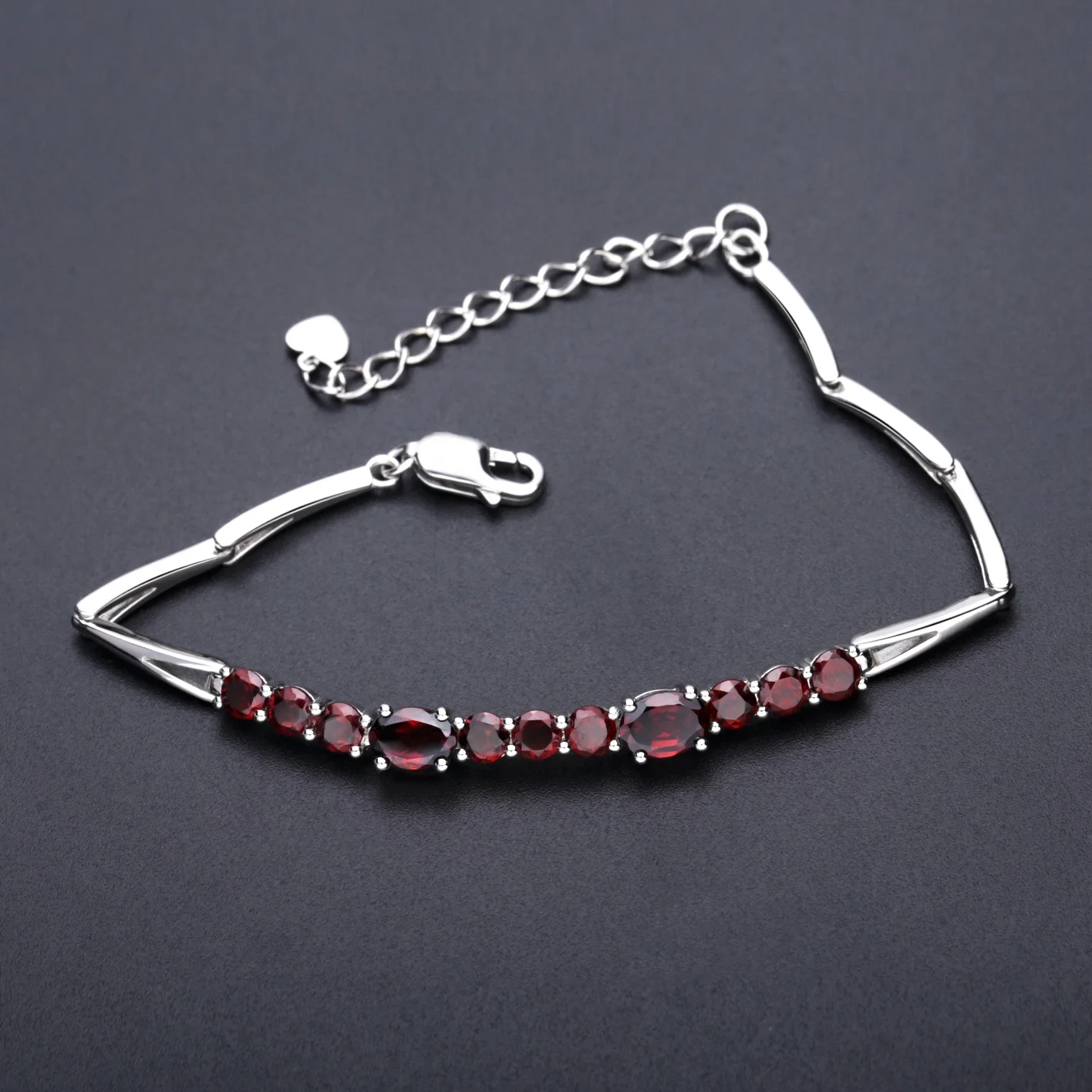 Abiding Luxury Bracelet Natural Red Garnet Tennis Link Bracelet Jewelry 925 Sterling Silver Women New Fashion Bracelet
Abiding Luxury Bracelet Natural Red Garnet Tennis Link Bracelet Jewelry 925 Sterling Silver Women New Fashion Bracelet