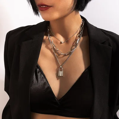 Personalized Silver Plated Link Chain Heart Pendant Necklaces Multi Layers Heart Lock Pendant Necklace For Female
Personalized Silver Plated Link Chain Heart Pendant Necklaces Multi Layers Heart Lock Pendant Necklace For Female