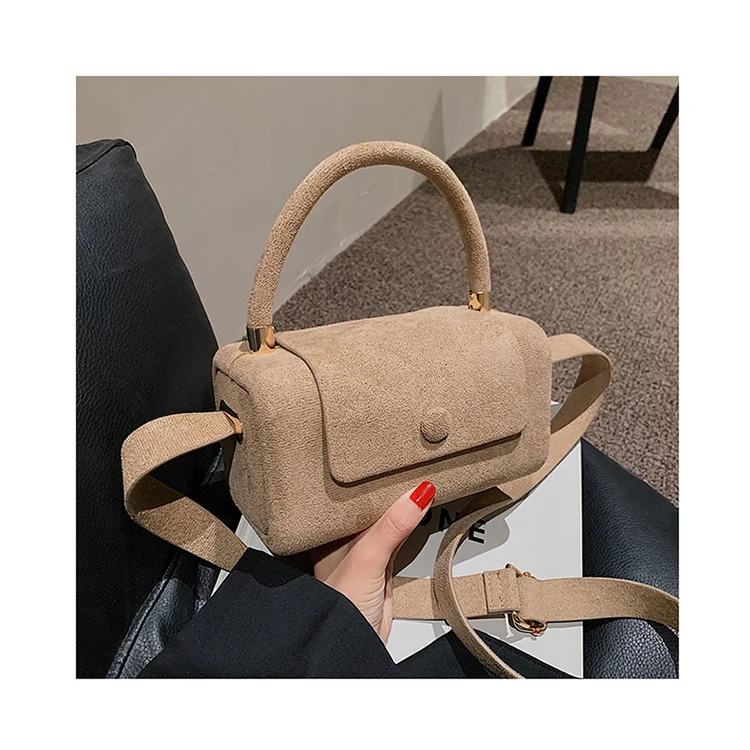 Ladies Suede 2021 Fall Winter Boston Handbags Retro Box Shaped Women Shoulder Messenger Purses Velvet Women Hand Bags Clutch Sac
Ladies Suede 2021 Fall Winter Boston Handbags Retro Box Shaped Women Shoulder Messenger Purses Velvet Women Hand Bags Clutch Sac
