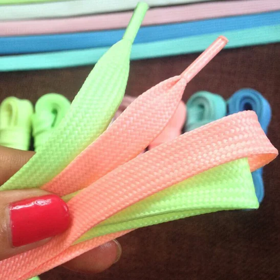 wholesale custom logo Luminous Flat Polyester Shoelace Fashion cool Glowing Fluorescent High Quality Shoelace
wholesale custom logo Luminous Flat Polyester Shoelace Fashion cool Glowing Fluorescent High Quality Shoelace