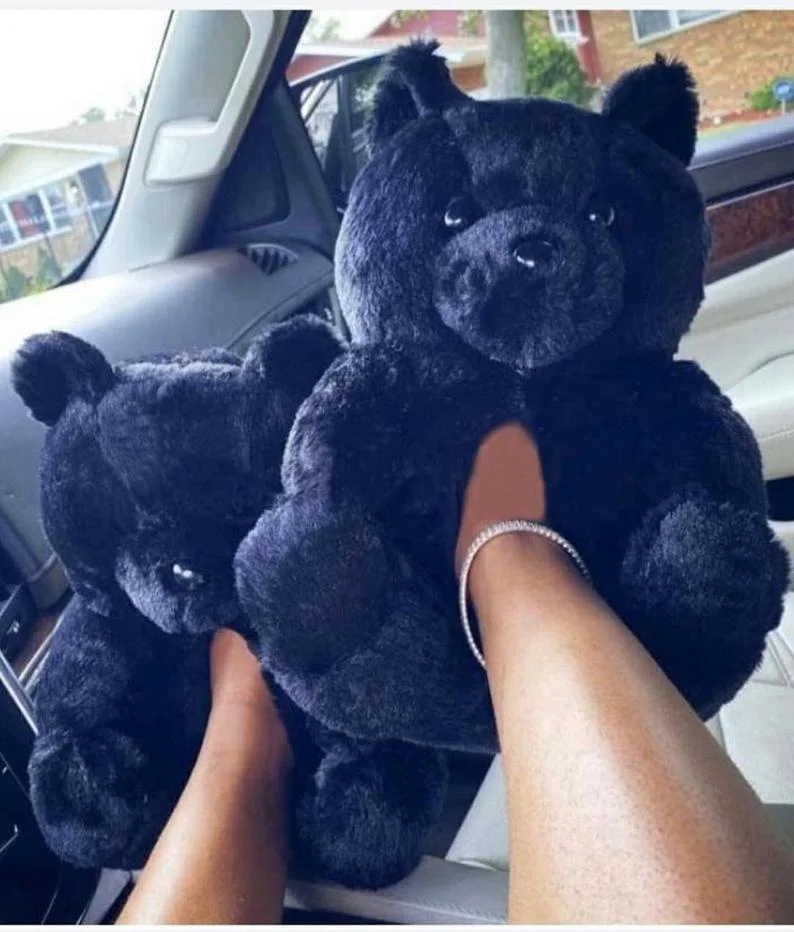 Lady cute bear winter bedroom shoes slippers furry House animal plush teddy bear slippers
Lady cute bear winter bedroom shoes slippers furry House animal plush teddy bear slippers