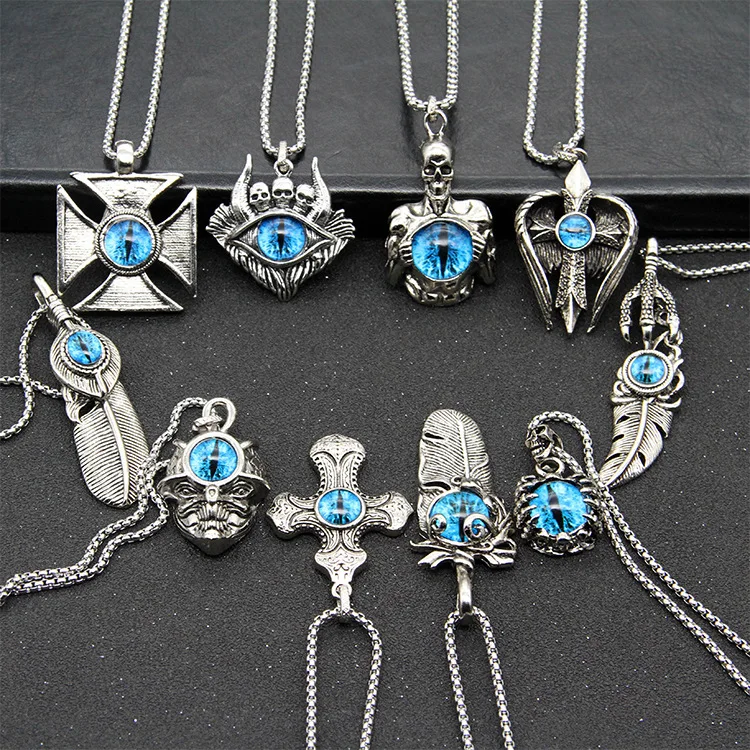 Wholesale Fashion Hip Hop Cross Necklace Punk Sculpted Geometrically Silver Long Necklaces For Men
Wholesale Fashion Hip Hop Cross Necklace Punk Sculpted Geometrically Silver Long Necklaces For Men