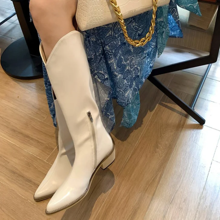 2022 Spring Autumn Ladies No-Knee Chelsea Boots Women White Thick Heel Pointed Toe Retro Mid-tube Cavalier Boots, As pictures
2022 Spring Autumn Ladies No-Knee Chelsea Boots Women White Thick Heel Pointed Toe Retro Mid-tube Cavalier Boots, As pictures